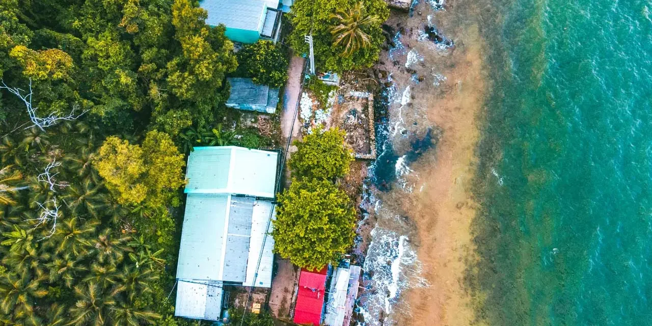 Od Hanoja až po Phu Quoc: Pozemský raj zanesený odpadkami